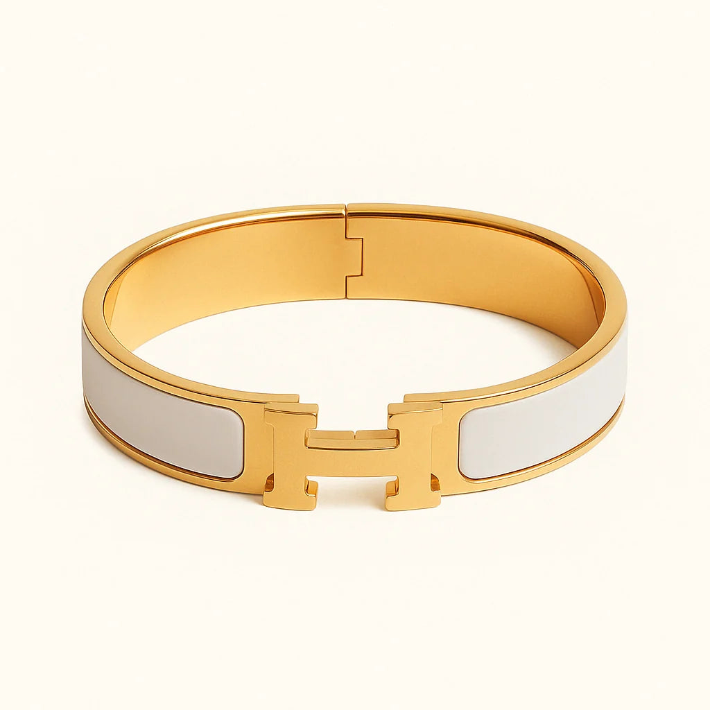 Blanc H Cuff